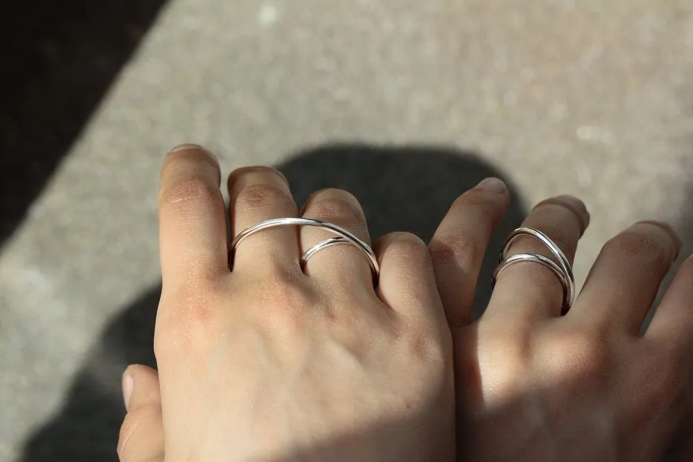 ORBIT DOUBLE FINGER RING