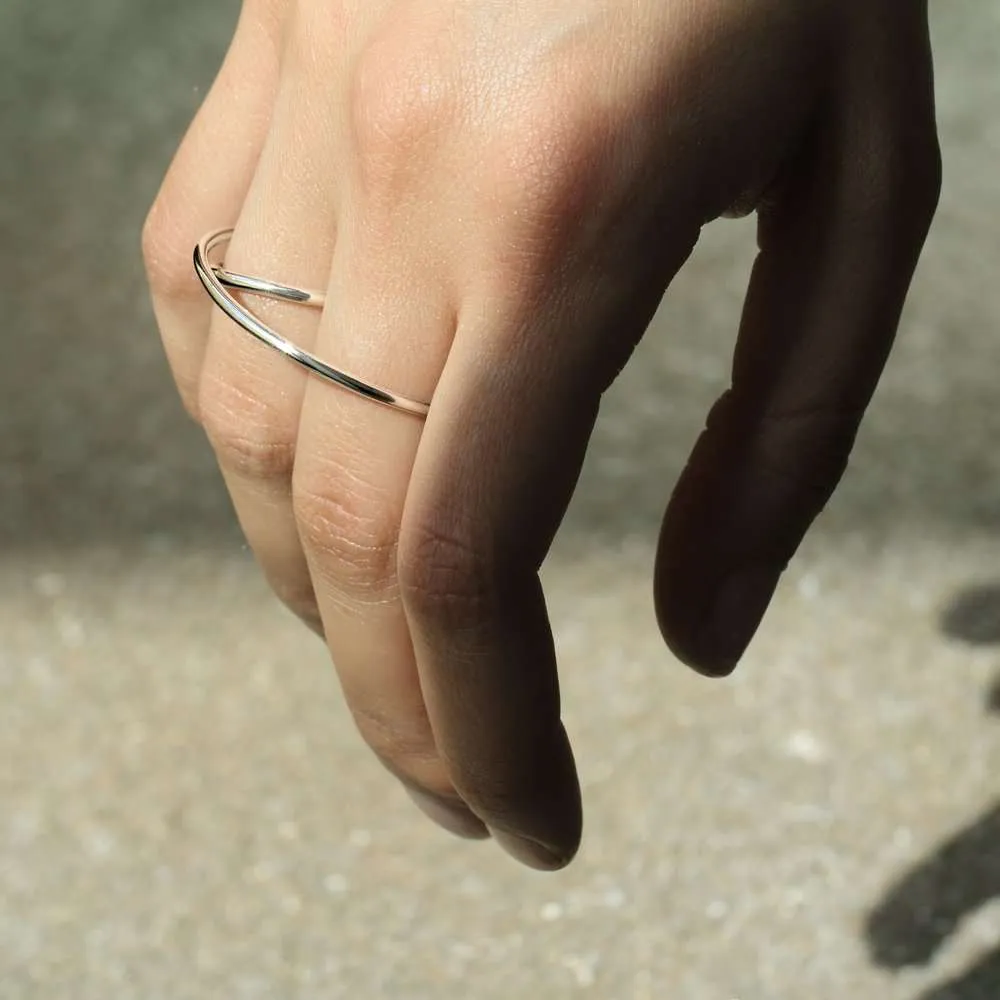 ORBIT DOUBLE FINGER RING
